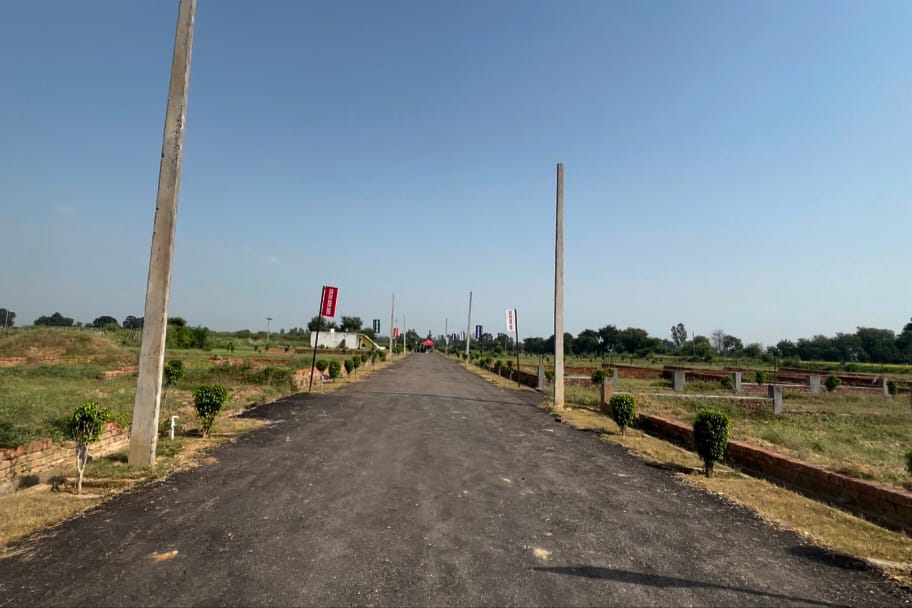 WhatsApp Image 2025-10-25 at 11.41.38 PM